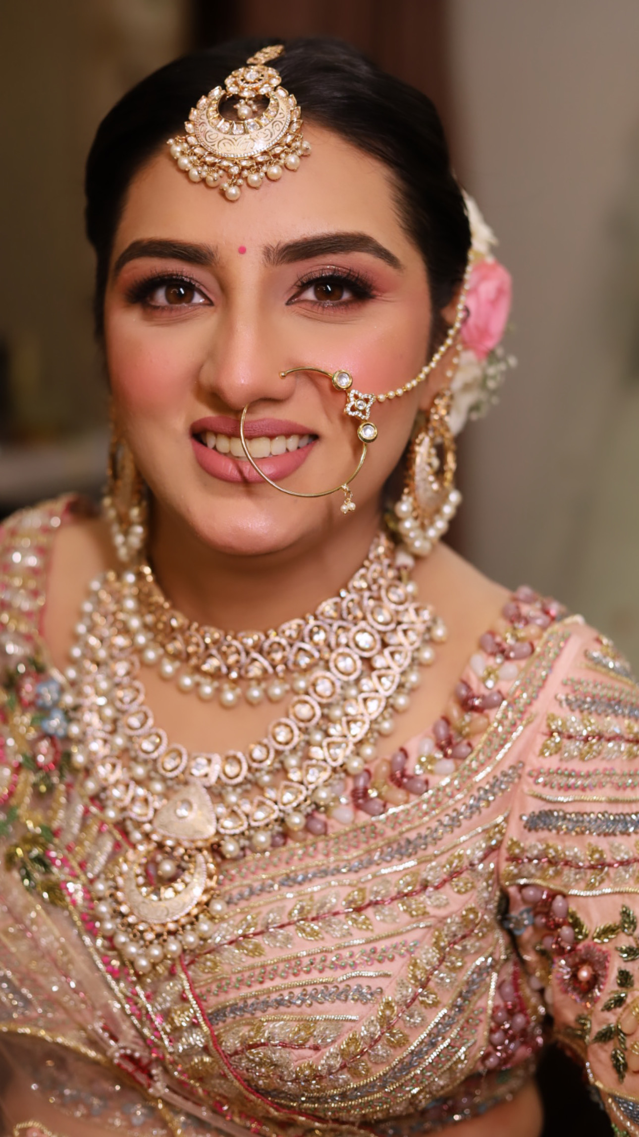 become a bridal makeup artist